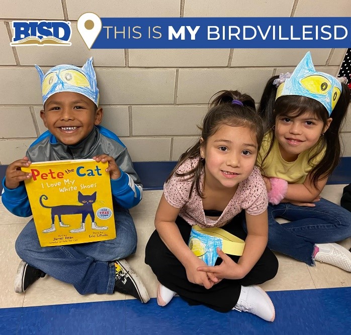 students with pete the cat book